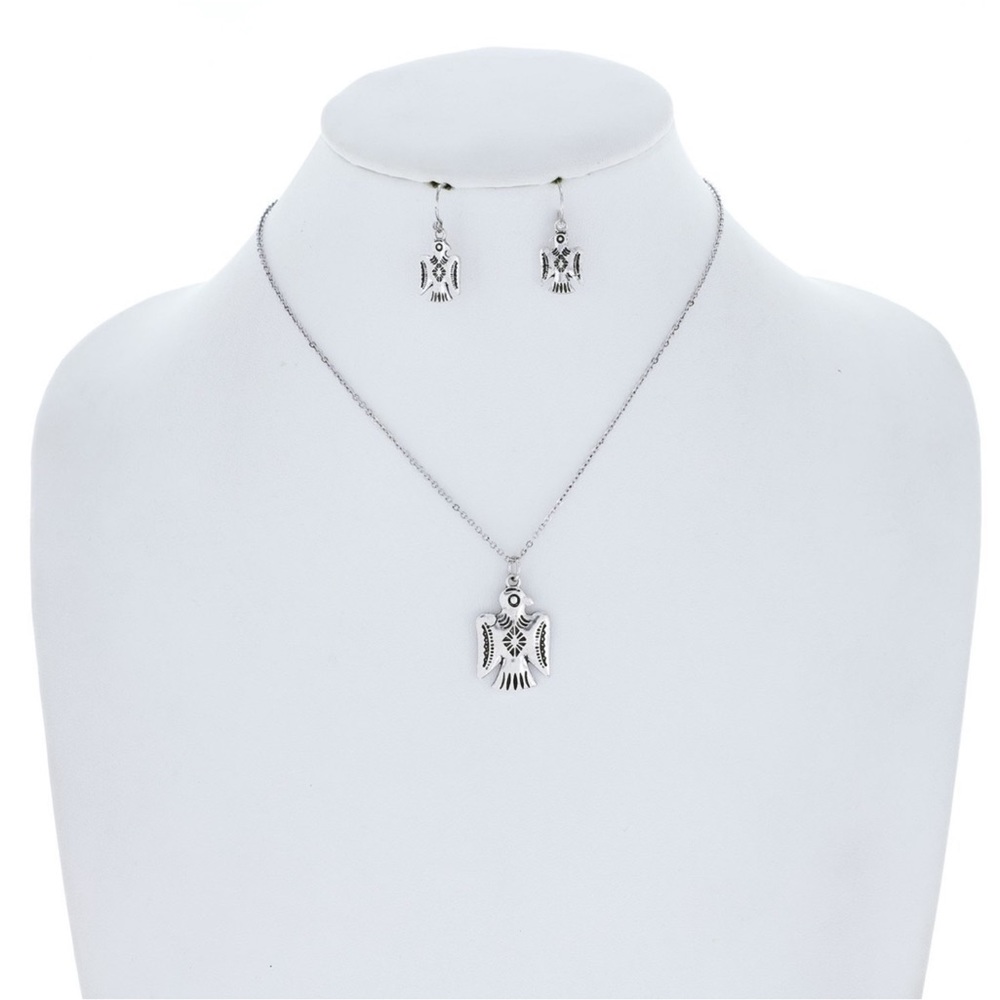 Navajo Thunderbird Silvertone Necklace Set NWT